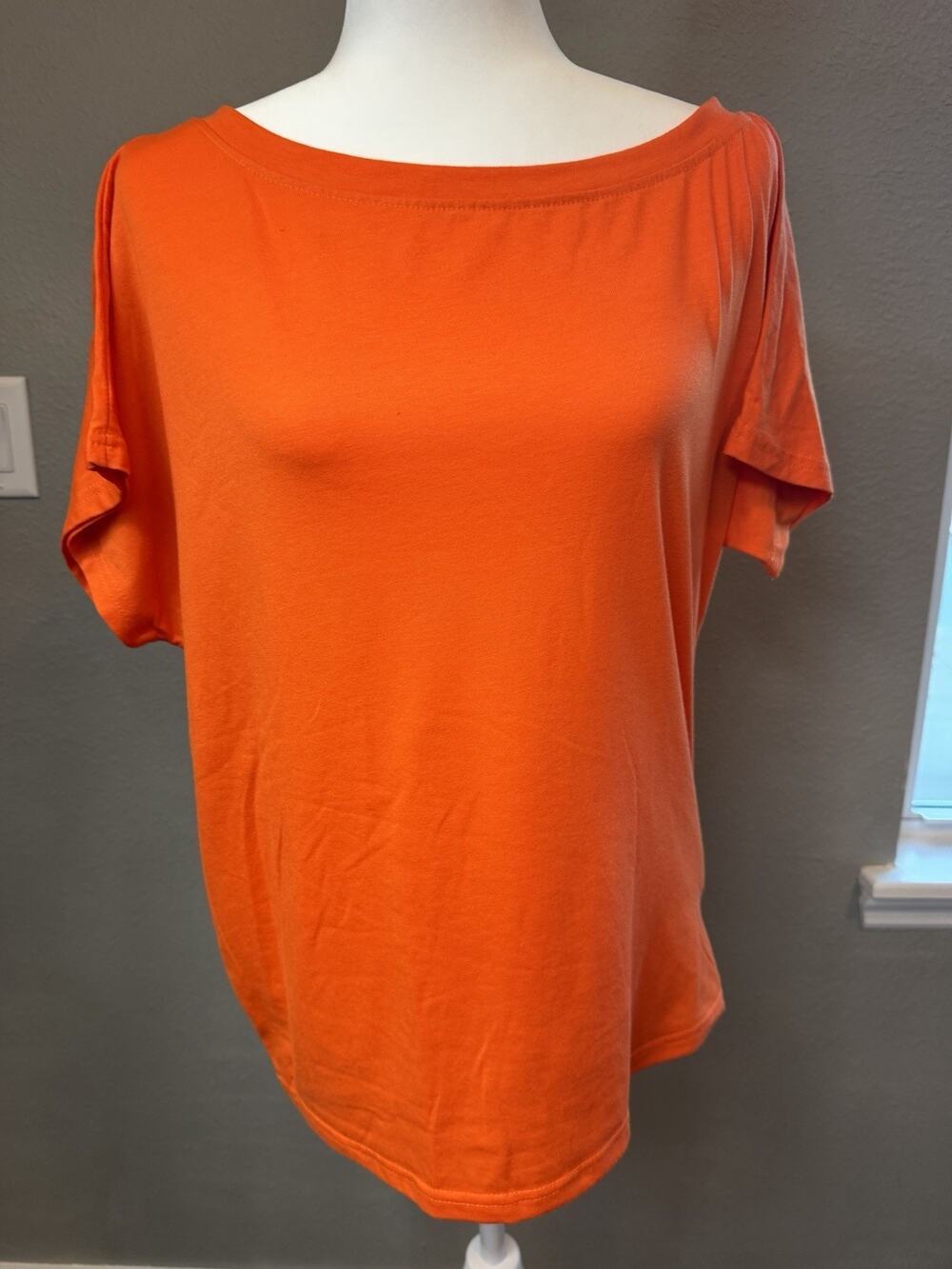 SHEIN Orange Solid Boat Neck Short Sleeve Top Size Women’s Small